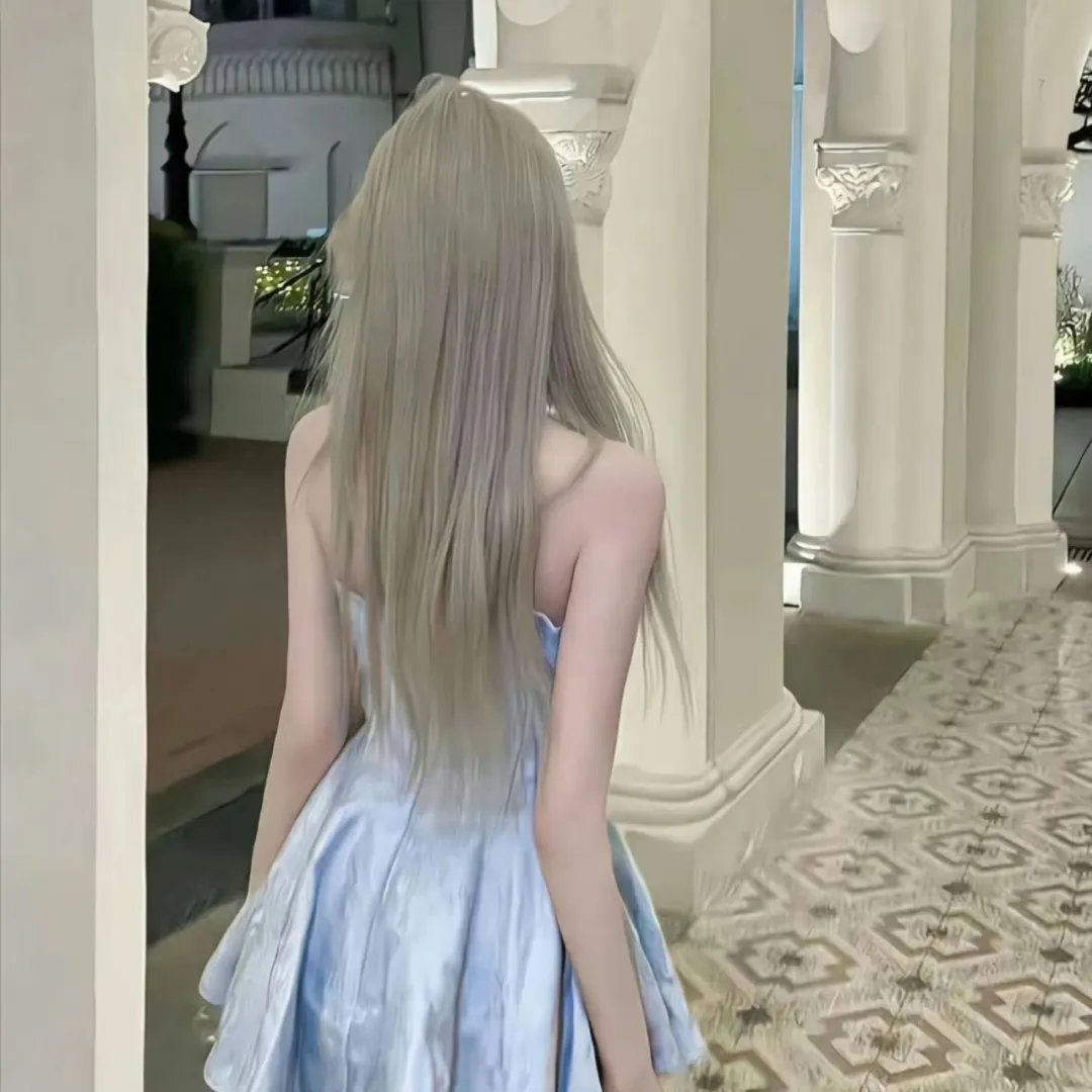 娜斯佳和她的父亲们